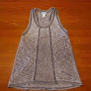 Tank top kaisely,